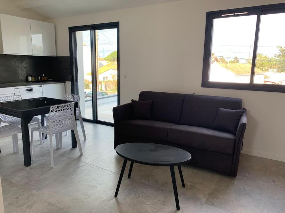Maison Terrasse Proche Centre Ville Et Ile De Re La Rochelle (Charente-Maritime) Exterior foto