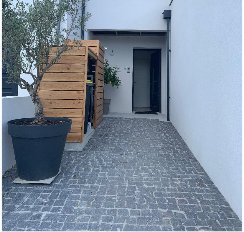 Maison Terrasse Proche Centre Ville Et Ile De Re La Rochelle (Charente-Maritime) Exterior foto